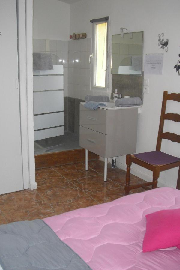Apartamento Lou Mas Li Pitchoun "Le Prunier " Gordes Exterior foto