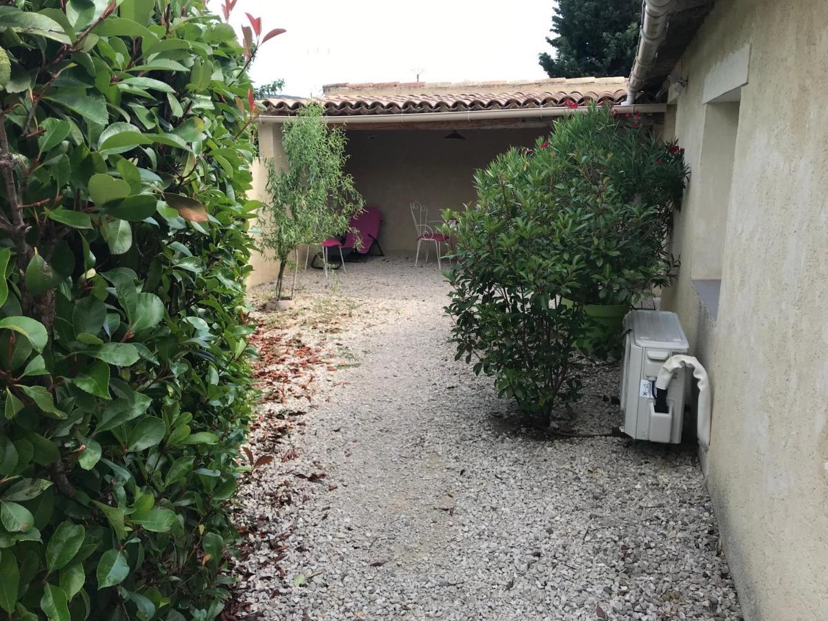 Apartamento Lou Mas Li Pitchoun "Le Prunier " Gordes Exterior foto